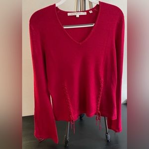 Women’s sweater, red size L.